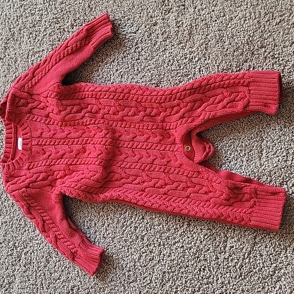 3-6 mos CHRISTMAS OUTFIT